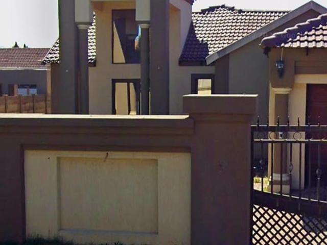 3 Bedroom House For Sale in Vanderbijlpark SE