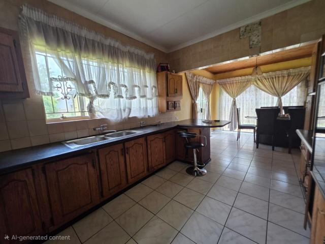 3 Bedroom House For Sale in Vanderbijlpark SE 6
