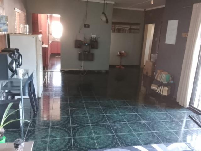 3 Bedroom House For Sale in Vanderbijlpark SW 5