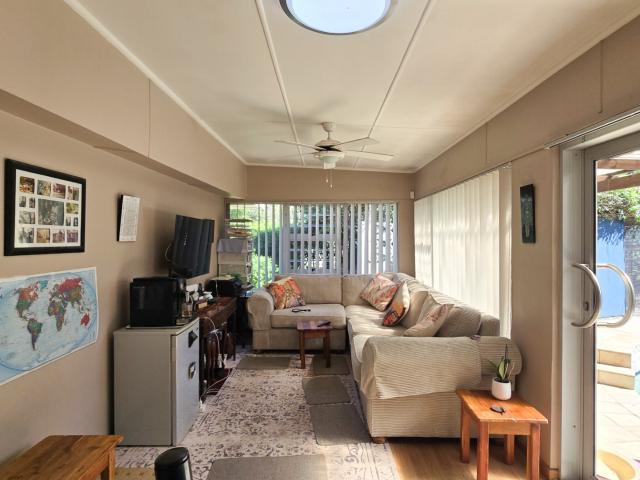 3 Bedroom House For Sale in Vincent