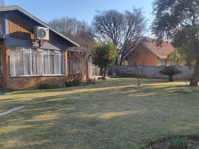 3 Bedroom House For Sale in Virginia Central