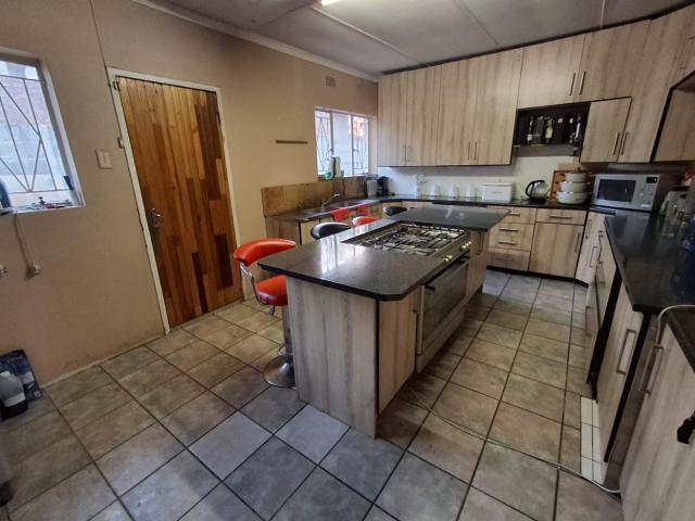 3 Bedroom House For Sale in Visagie Park