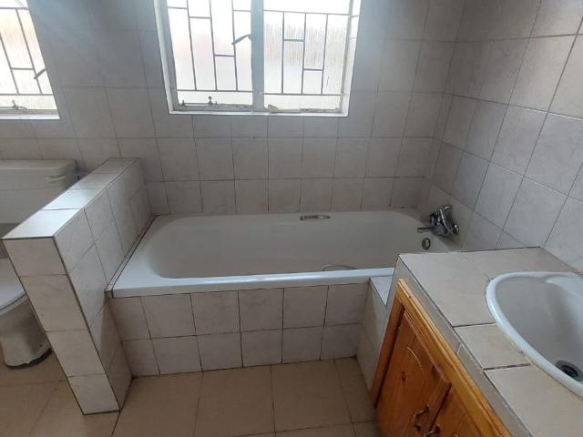 3 Bedroom House For Sale in Visagie Park