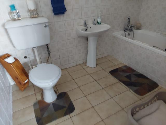 3 Bedroom House For Sale in Yellowwood Park