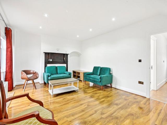 3 bedroom house for SHARERS HMO licence Court Way, London W3 0PZ