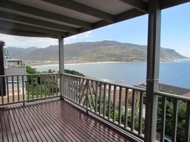 3 Bedroom House Fish Hoek Western Cape 102667445