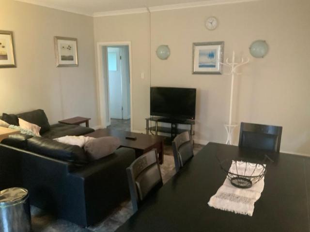 3 Bedroom House KATANNING WA 106064681