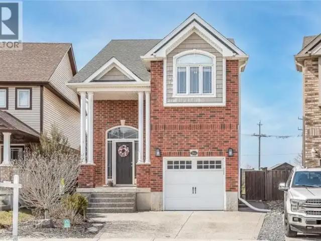3 Bedroom House Kitchener ON 104257495