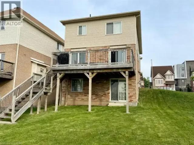 3 Bedroom House Kitchener ON 104257429