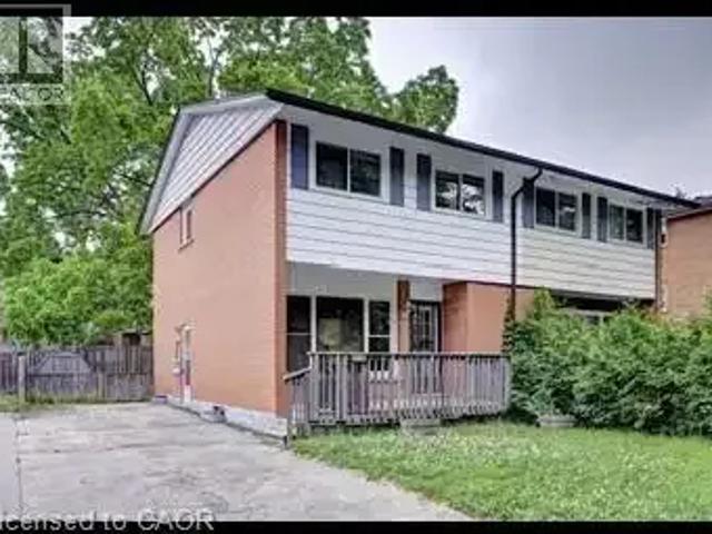 3 Bedroom House Kitchener ON 105643424