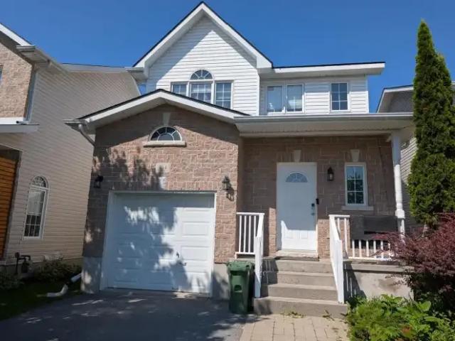 3 Bedroom House Kingston ON 104863815