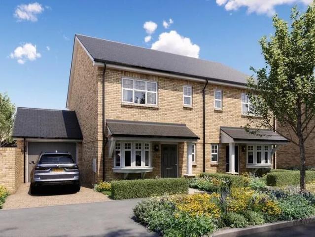 3 Bedroom House Hartland Village Fleet 102596732