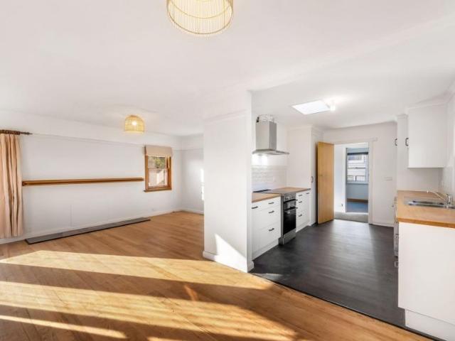 3 Bedroom House HUONVILLE TAS 106068479
