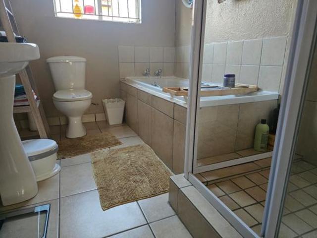3 Bedroom House in Cosmo City