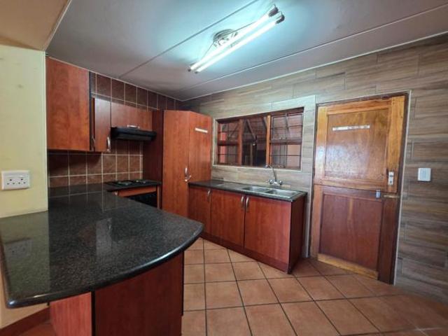 3 Bedroom House in Cashan