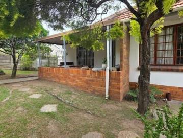 3 Bedroom House in Chiselhurst