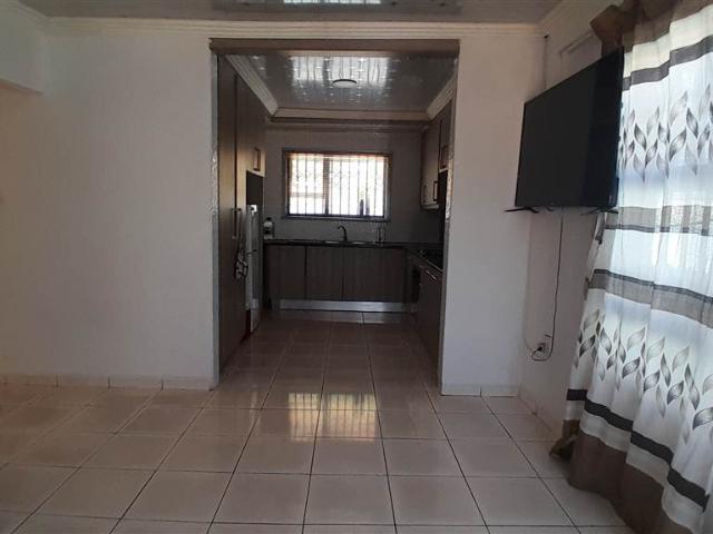 3 Bedroom House in Chroom Park
