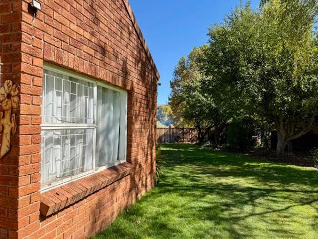 3 Bedroom House in Clarens