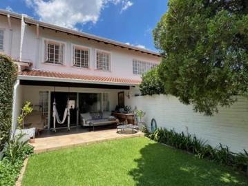 3 Bedroom House in Craighall Park