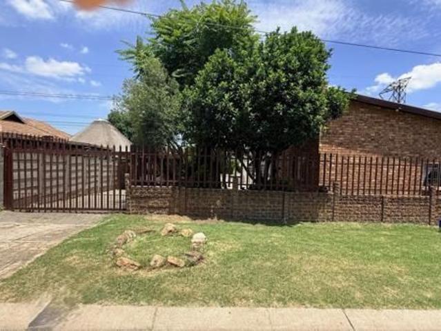 3 Bedroom House in Croydon