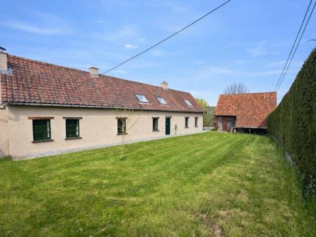 3 bedroom house in a quiet rural location