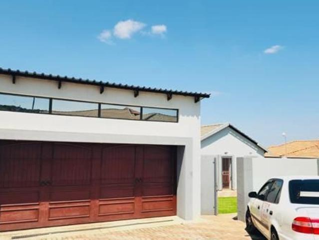 3 Bedroom House in Alveda