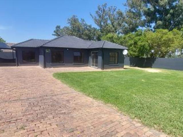 3 Bedroom House in Alveda