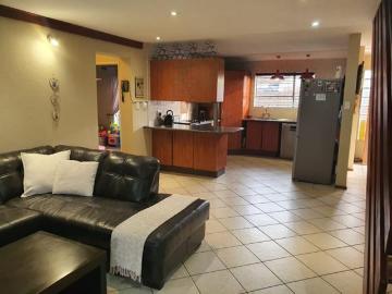 Allen Grove, City of Ekurhuleni Metropolitan Municipality, Gauteng, South Africa