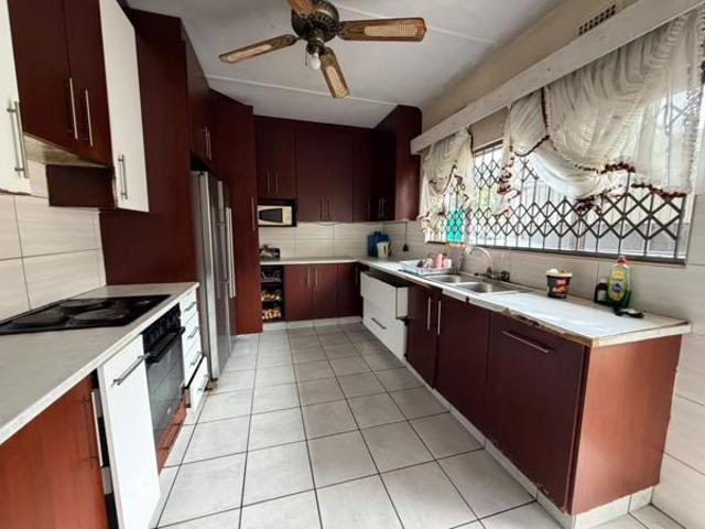 3 Bedroom House in Arboretum