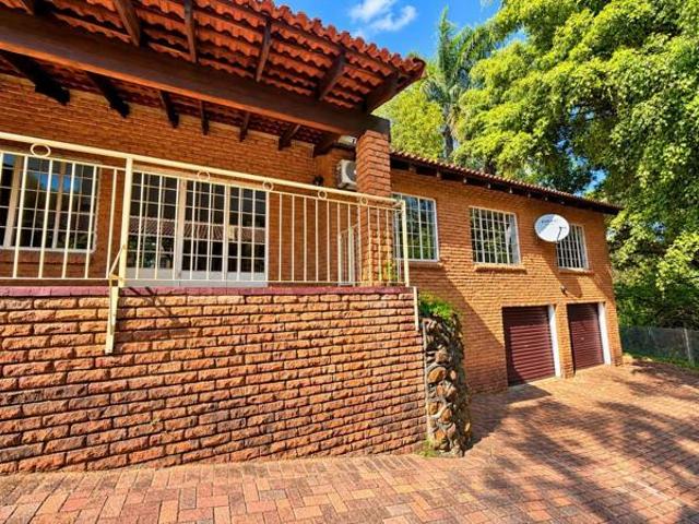 3 Bedroom House in Arborpark