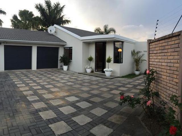 3 Bedroom House in Bonnie Doone