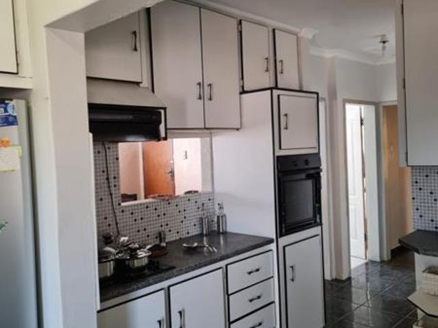 3 Bedroom House in Bakenpark