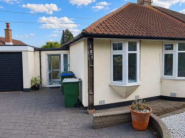 3 bedroom house in Bexley