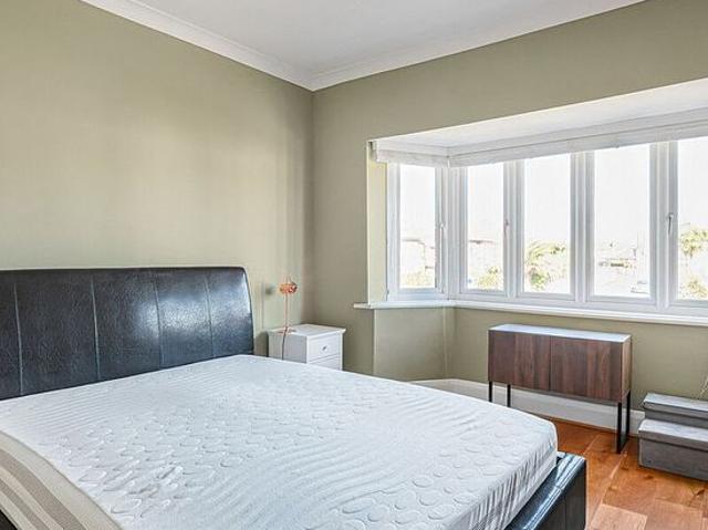 3 bedroom house in Bexley