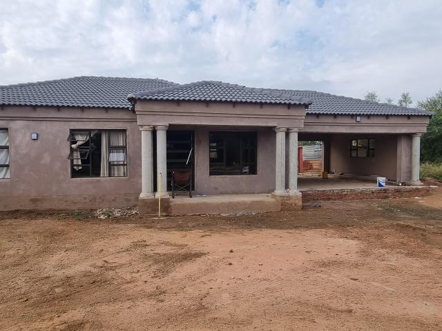 3 Bedroom House in Bela Bela