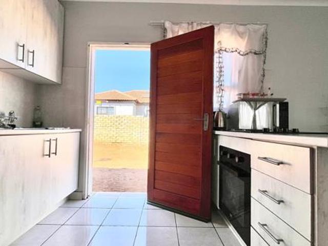 3 Bedroom House in Bendor