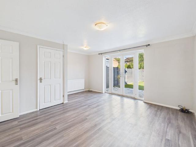 3 bedroom House in Bittern Close, Sandhurst