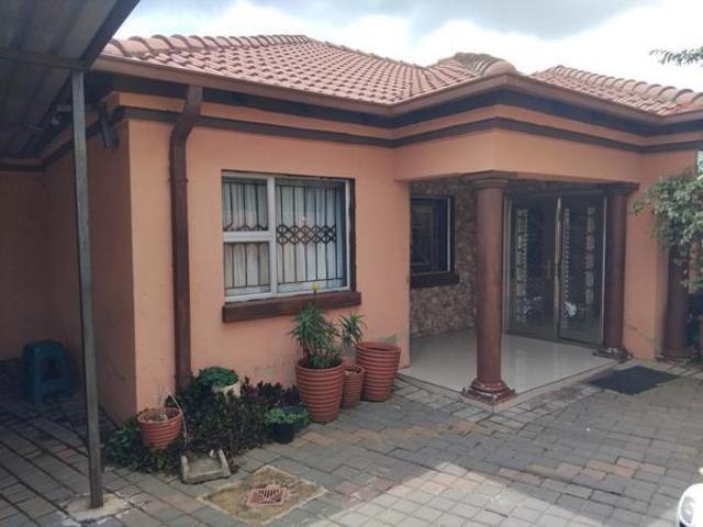 3 Bedroom House in Birch Acres