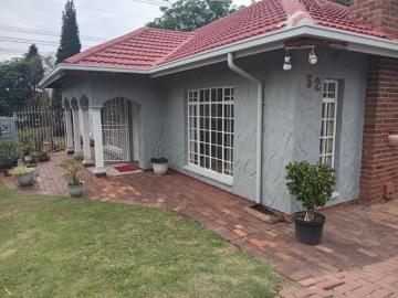 3 Bedroom House in Birch Acres