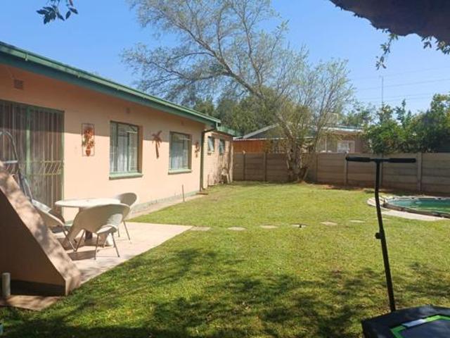 3 Bedroom House in Blydeville