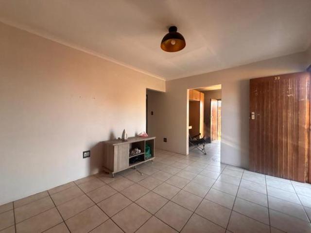 3 Bedroom House in Bloemside