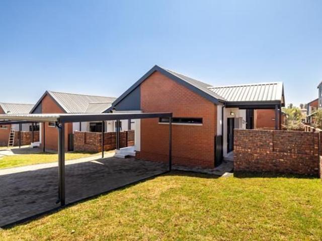 3 Bedroom House in Bloubosrand