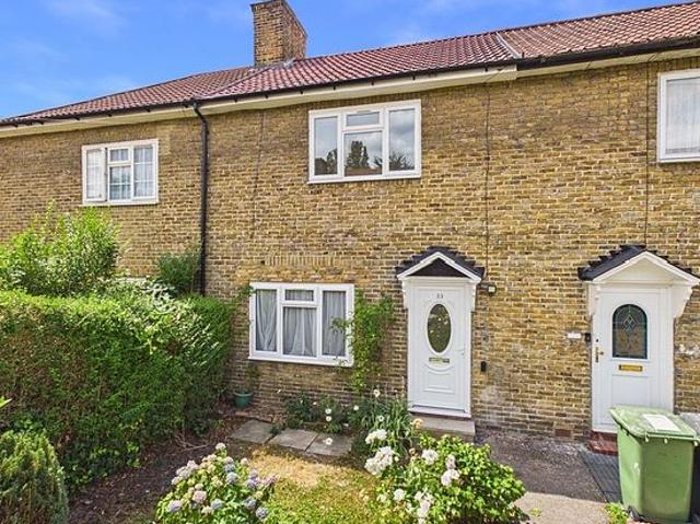 3 bedroom house in Bromley