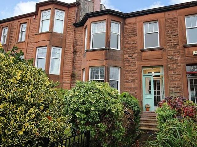 3 bedroom house in Glasgow