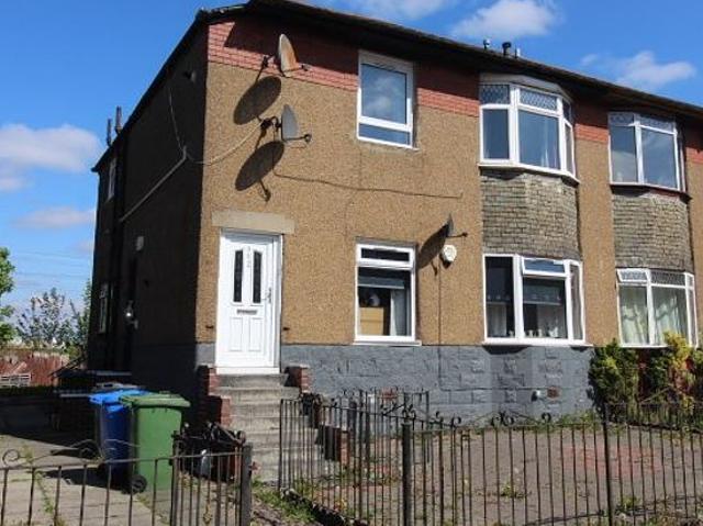 3 bedroom house in Glasgow