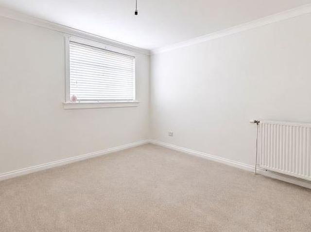 3 bedroom house in Glasgow