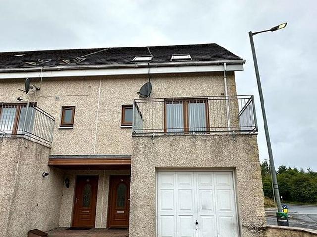 3 bedroom house in Glasgow