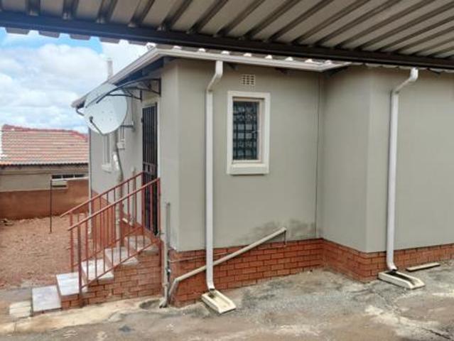 3 Bedroom House in Glenway Estate