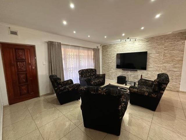 3 Bedroom House in Grangetown