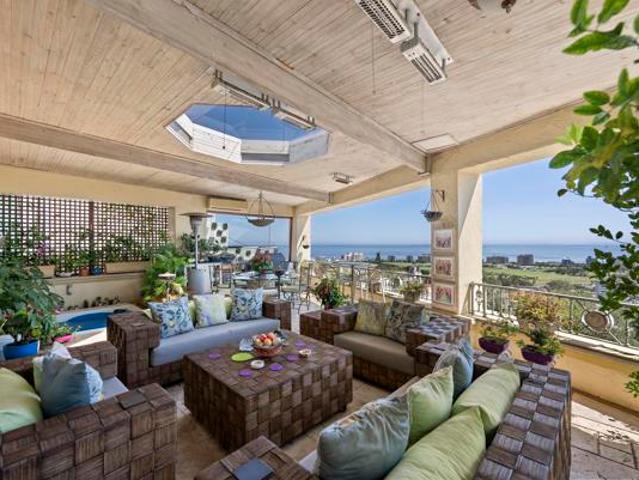 3 Bedroom House in Green Point